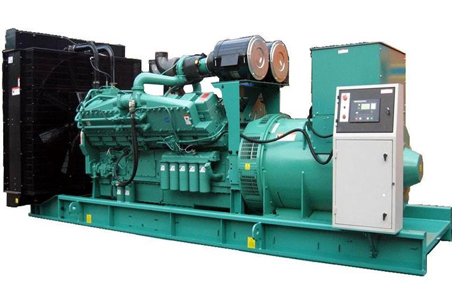 泗水570kw康明斯柴油发电机组图片 泗水570kw康明斯柴油发电机组图片